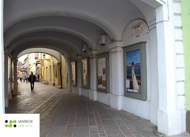 Košice_-_Poštová_ulica.jpg